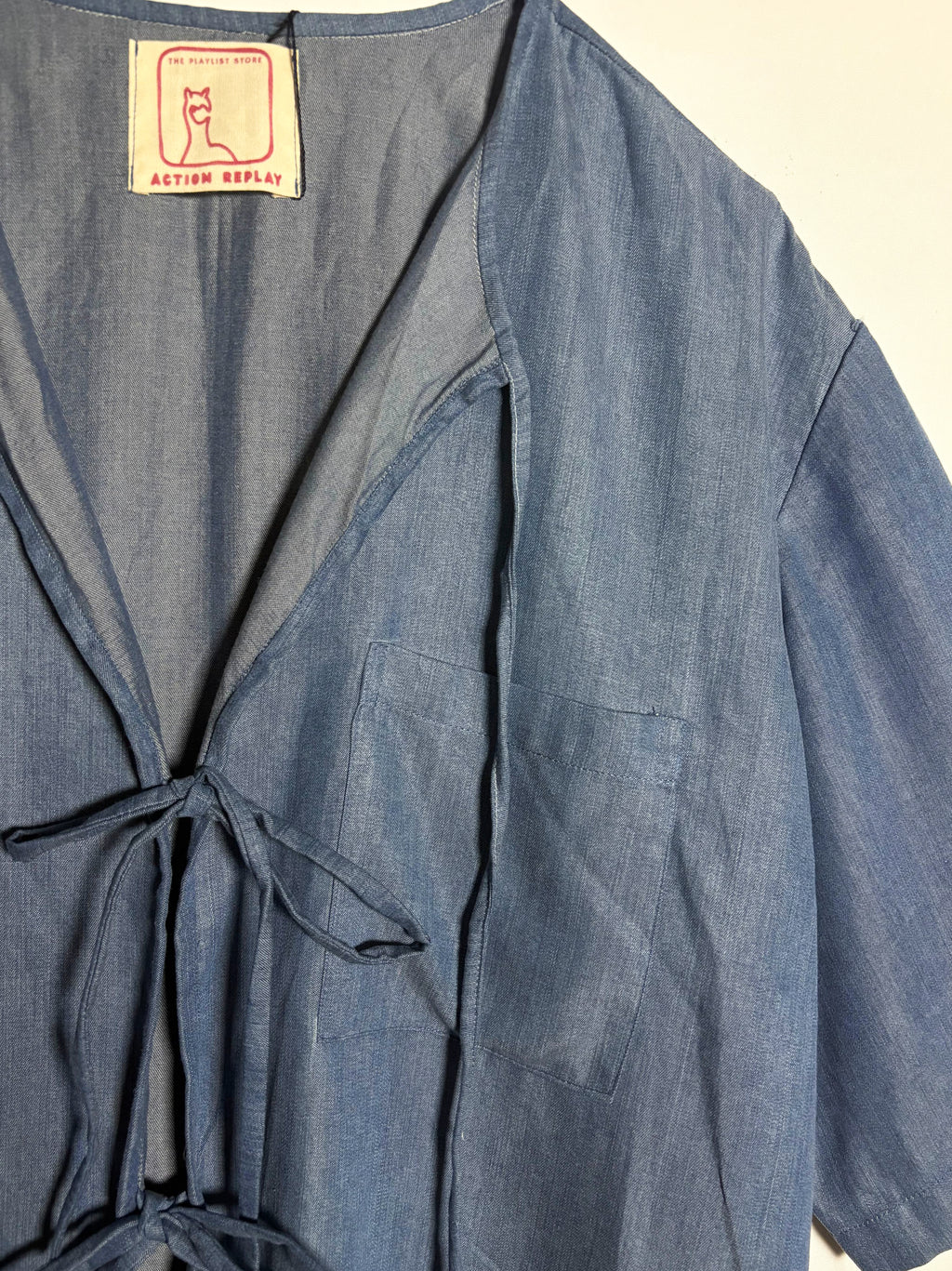 Float - Embriodered cotton